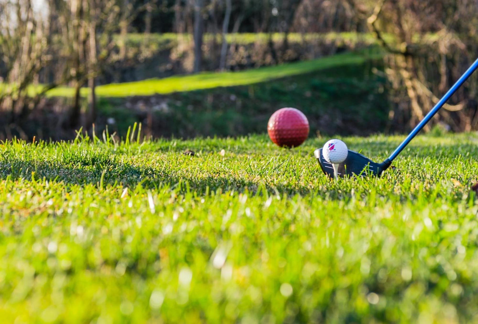 Locanda Golf Musella ซาน มาร์ติโน บูออน อัลแบร์โก ภายนอก รูปภาพ